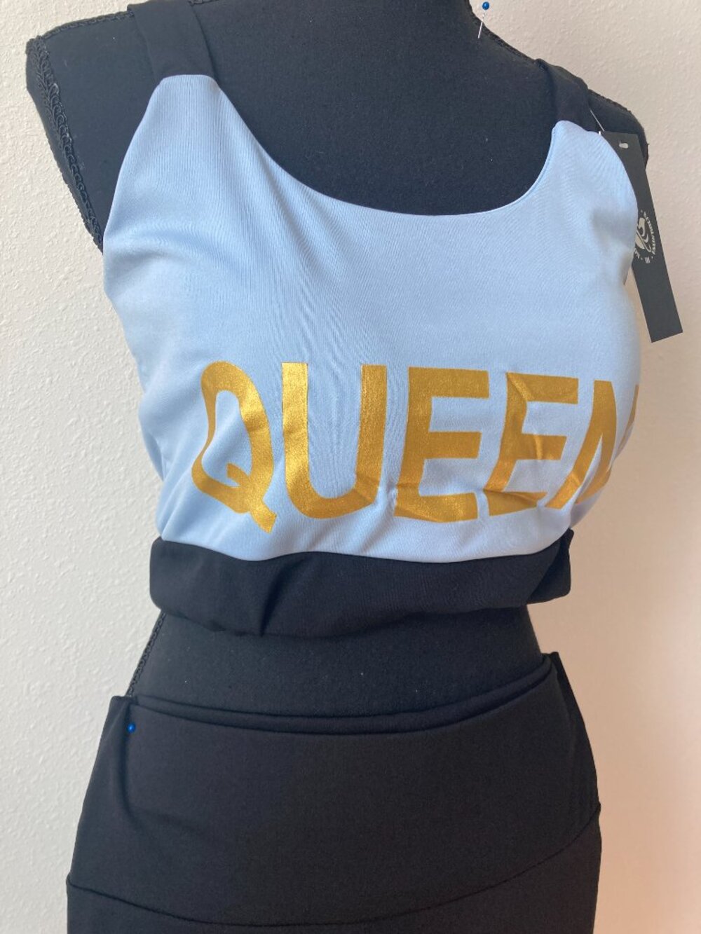 Women's Powder Blue & Black 2-Piece Queen Activewear Set – NWT